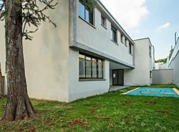 Casa · 800m² · 4 Quartos · 6 Vagas · Casa em condomínio de Alto Padrão