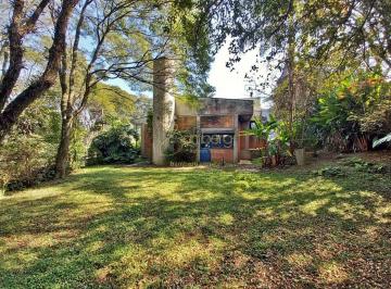 Casa · 250m² · 3 Quartos · 4 Vagas · Casa Com 4 Dormitórios No Jardim Guedala. Em Rua Fechada Ao Lado Da Praça Vinicius De Moraes.
