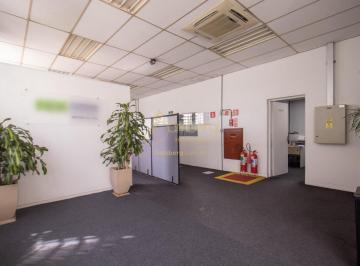 Comercial · 1486m² · Prédio Comercial Com Galpão Para Logística na Bela Vista.