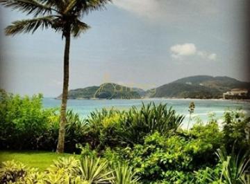 Casa · 393m² · 4 Quartos · 2 Vagas · Guarujá /Praia de Pernambuco, casa em condomínio com vista para o mar.
