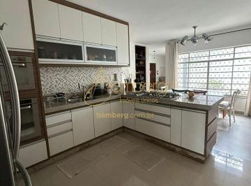Casa · 250m² · 3 Quartos · 4 Vagas · CASA TÉRREA NO BROOKLIN COM 3 QUARTOS , QUINTAL e 250 a.u