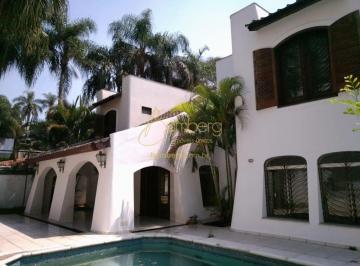 Casa · 586m² · 4 Quartos · 4 Vagas · Charmosa residência em excelente localização na Cidade Jardim!!!