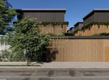Casa · 489m² · 3 Quartos · 4 Vagas · Condomínio Fechado,  novo, 3 a 4suítes, 4 vagas, piscina, área  gourmet