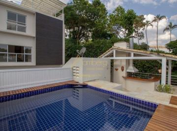 Casa · 586m² · 3 Quartos · 3 Vagas · Linda Casa Com 3 Quartos Em Condomínio Fechado No Morumbi. Bem Localizada, E Com Muita Privacidade.