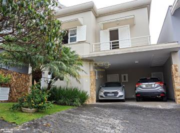 Casa · 370m² · 4 Quartos · 4 Vagas · Casa em Condomínio Fechado no Panamby com 4 Dormitórios (2 Suítes) e 4 Vagas