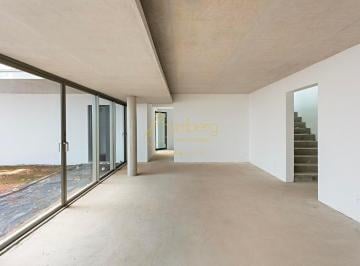 Casa · 556m² · 4 Quartos · Casa condomínio fase final de obras - 4 suítes, 4 vagas, área externa, piscina