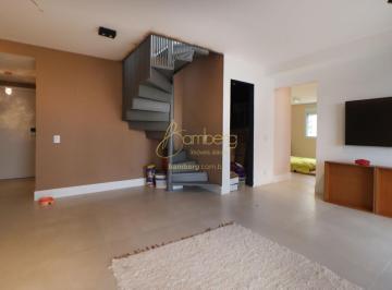 Apartamento · 142m² · 2 Quartos · 3 Vagas · Cobertura  reformada desfrute do melhor da vida!!