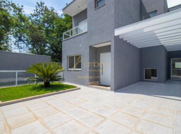 Casa · 430m² · 4 Quartos · 6 Vagas · Jd Londrina - Casa Nova em frente a uma encantadora praça!!!