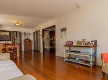 Apartamento · 183m² · 4 Quartos · 2 Vagas · Belíssimo, espaçoso e em ótima localização. Confira!