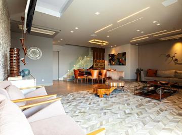 Apartamento · 346m² · 3 Quartos · 4 Vagas · Cobertura Duplex/3 suítes / Decorada / área gourmet com piscina