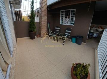 Casa · 137m² · 3 Quartos · 2 Vagas · Sobrado muito charmoso de muito bom gosto, pronto para morar