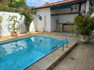 Casa · 329m² · 4 Quartos · 8 Vagas · Excelente Casa no melhor da Região/ Piscina/ 4 suítes/ área gourmet/ quintal/canil/ Verde/ 8 vagas.