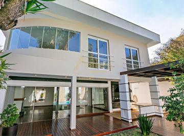Casa · 535m² · 4 Quartos · 8 Vagas · À venda! Casa Alto padrão com piscina!! Jardim Leonor/Morumbi.8 vagas!
