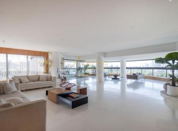 Apartamento · 450m² · 4 Quartos · 5 Vagas · Apartamento no Panamby com vista indevassável, 4 quartos/4 suítes em 450 m2!