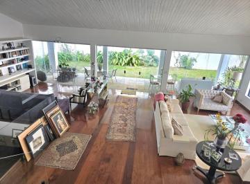 Casa · 480m² · 3 Quartos · 4 Vagas · CASA JARDIM GUEDALA COM 3 SUÍTES