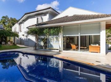 Casa · 560m² · 4 Quartos · 4 Vagas · Casa Com 4 Dormitórios No Jardim Guedala. Em Rua Fechada Ao Lado Da Praça Vinicius De Moraes