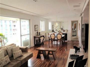 Apartamento · 124m² · 3 Quartos · 3 Vagas · Apartamento na Vila Andrade, 124 m², 3 suítes.