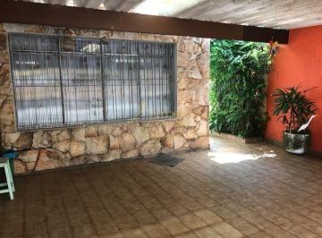 Casa · 230m² · 5 Quartos · 2 Vagas · Casa com 5 dormitórios na Chácara Santo Antônio