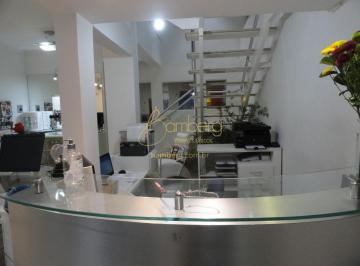Comercial · 210m² · Vila Nova Conceição : Imóvel para clínicas padrão AAA.