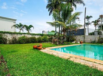 Casa · 452m² · 5 Quartos · 4 Vagas · Casa, Interlagos - São Paulo