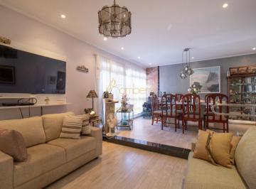 Casa · 165m² · 3 Quartos · 3 Vagas · MARAVILHOSA Casa Térrea Com 3 Dormitórios Na Vila Cruzeiro! Encantadora E Super Bem Localizada.