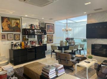 Casa · 260m² · 3 Quartos · 3 Vagas · Moema / Condominio fechado / 3 suítes/ Próximo ao Ibirapuera