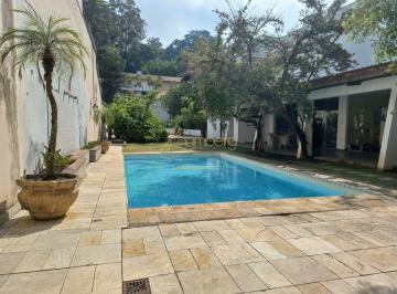Casa · 700m² · 4 Quartos · 4 Vagas · Sobrado com Potencial no Coração do Real Parque ! Uma Oportunidade para Personalizar seu Lar