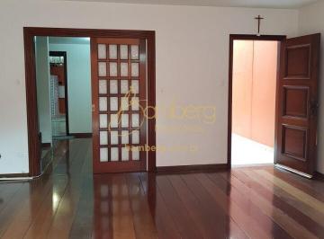 Casa · 155m² · 3 Quartos · 2 Vagas · Otima casa na Chácara Santo Antônio