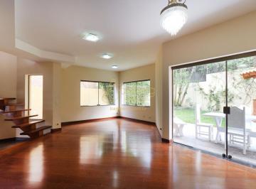 Casa · 243m² · 4 Quartos · 5 Vagas · Casa charmosa em rua fechada no Morumbi - Segurança e conforto!