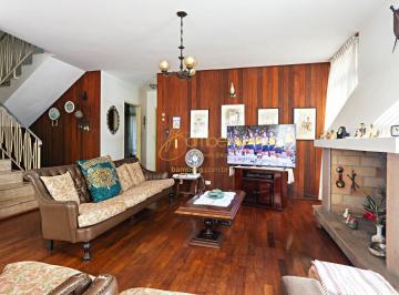 Casa · 217m² · 4 Quartos · 4 Vagas · Sobrado comercial ou residencial em localização privilegiada no Alto da Boa Vista