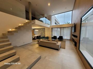 Casa · 460m² · 3 Quartos · 4 Vagas · CASA NOVA MODERNA 3(três) suítes - 4 (quatro) vagas de garagem