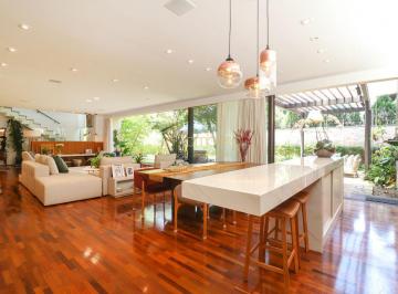 Casa · 670m² · 4 Quartos · 4 Vagas · CAPA DE REVISTA NO ALTO DA BOA VISTA - 4 SUITES - ESCRITÓRIO - JARDIM - ESPAÇO GOURMET- ROOF TOP SPA