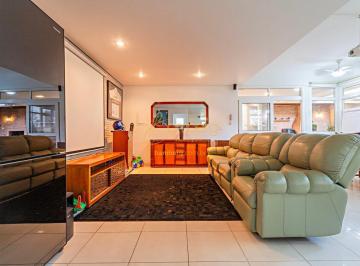 Casa · 473m² · 4 Quartos · 3 Vagas · Condomínio Chácara Monte Alegre - 550 m² terreno