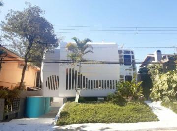 Casa · 306m² · 4 Quartos · 2 Vagas · Casa de Vila com portaria 24 horas