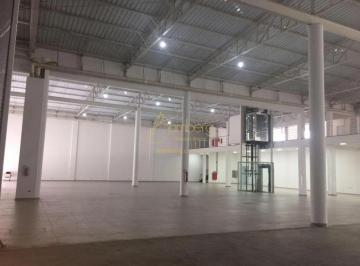 Comercial · 1740m² · 40 Vagas · Locação de galpão  Zona Leste