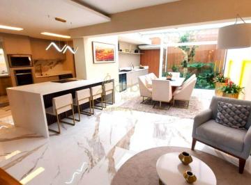 Casa · 347m² · 4 Quartos · 6 Vagas · OPORTUNIDADE! CASA ESPETACULAR COM 4 SUÍTES, EM CONDOMÍNIO FECHADO NO REAL PARQUE!