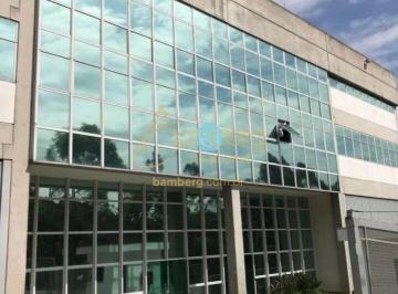 Comercial · 4370m² · 40 Vagas · Galpão para Venda ou Locação em Tamboré