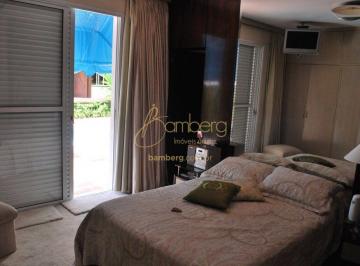 Casa · 300m² · 3 Quartos · 2 Vagas · Casa Térrea - Moema -Jardim Novo Mundo,504 metros de terreno, 3 quartos,suíte,jardim