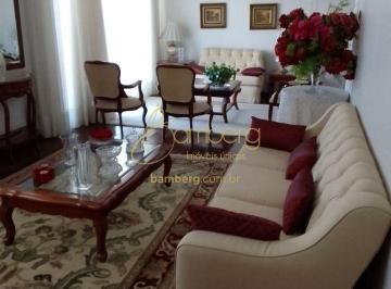 Apartamento · 170m² · 4 Quartos · 3 Vagas · Amplo apartamento, 170 m², em rua fechada