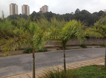 Terreno · 2257m² · Terreno de 2.257 m², localizado próximo ao Colégio Porto Seguro. Acesso pela Avenida Hebe Camargo.