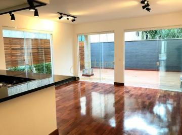 Casa · 300m² · 3 Quartos · 2 Vagas · Casa de condomínio ampla e iluminada, pronta para morar!