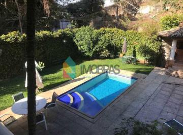 Casa · 290m² · 5 Quartos · 2 Vagas · Excelente casa na Lagoa para morandia ou investir