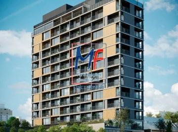 Apartamento · 31m² · 1 Quarto · Excelente apto studio no Tatuapé, com 31 m² a.u., dormitório, sala, cozinha, varanda, lazer. Prox. R