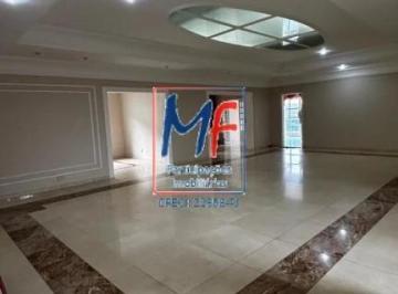 Casa · 990m² · 8 Quartos · Excelente casa no Tremembé, com 990 m² a.u., 8 dormitórios (8 suítes), sala, cozinha, lareira, churr
