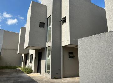Casa , Curitiba · Sobrado moderno com terraço e espera pra hidromassagem