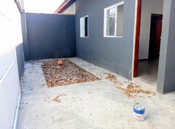 Casa de 2 quartos, Bertioga · Casa localizada a 3 quadras da Praia