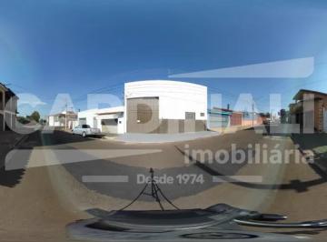 Comercial · 330m² · Pé direito com 5 metros - trifásico - Escritório - banheiro - ótima localização