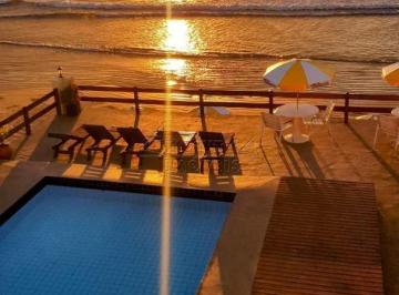 Comercial · 1200m² · 24 Quartos · 30 Vagas · Hotel com 24 quartos, Maranduba, Ubatuba - R$ 6.5 mi, Cod: 4391