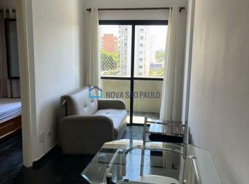Apartamento · 32m² · 1 Quarto · 1 Vaga · Excelente apartamento mobiliado para locação! Moema.