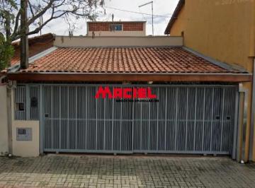 Casa · 213m² · 4 Quartos · 2 Vagas · CASA NO RESIDENCIAL TRINTA E UM DE MARÇO | 4 DORMITÓRIOS | COM SUÍTE | CHURRASQUEIRA